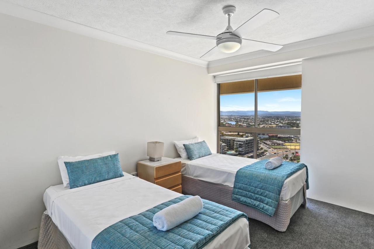 Gemini Court Holiday Apartments Gold Coast Eksteriør billede
