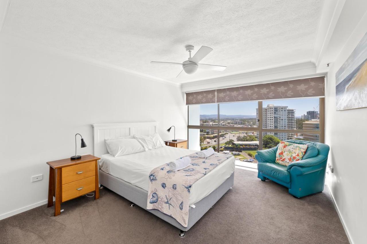 Gemini Court Holiday Apartments Gold Coast Eksteriør billede